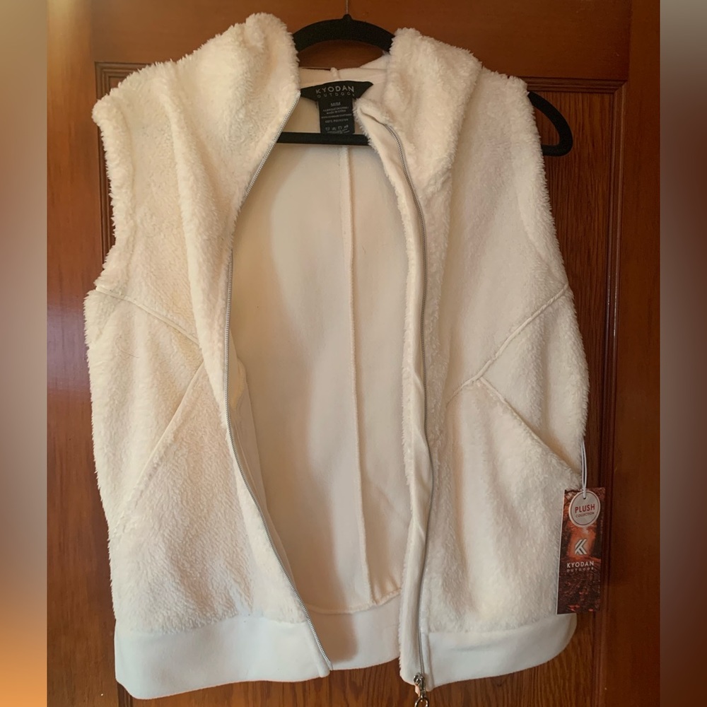 Kyodan outdoor vest